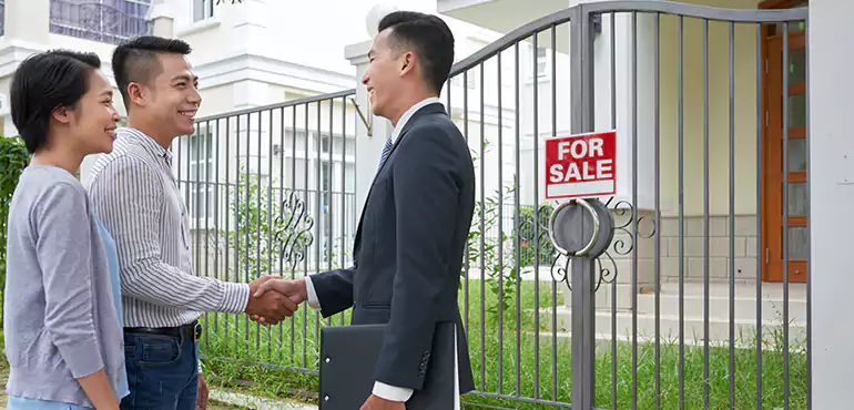 Why Choose Us to Sell Your House in Lancaster, CA?