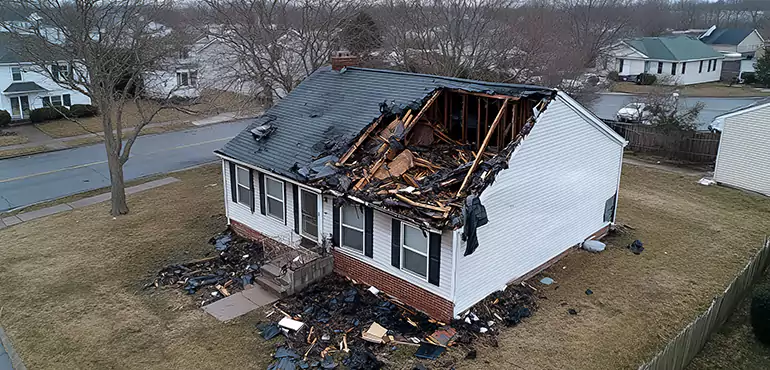 Why Choose Us for Selling Damaged House in Lancaster, CA?
