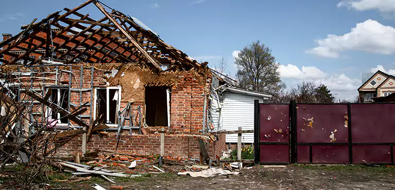 Types of Houses We Buy Without Repairs in Lancaster, CA